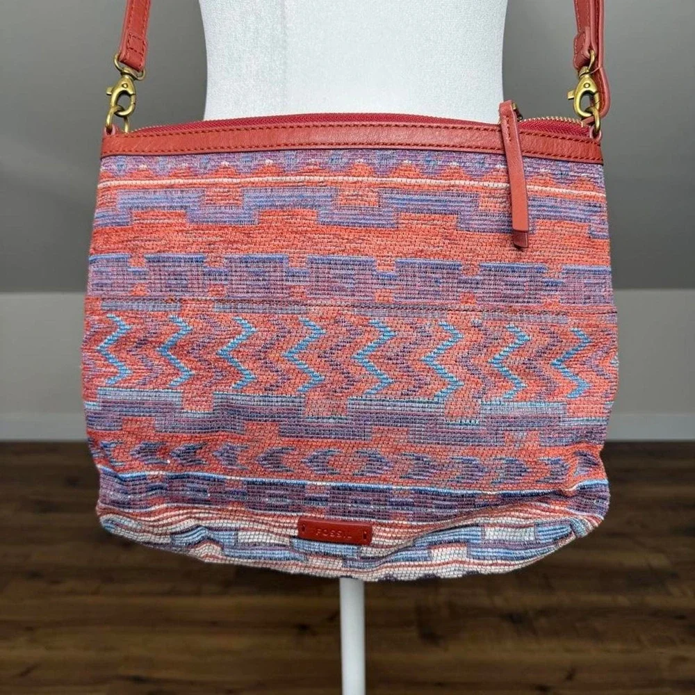 Fossil Fiona Fall Multi Boho Tapestry Crossbody Bag Aztec Southwestern Festival